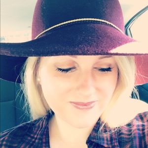 Meet your Posher, Kristin